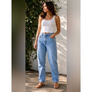 Vintage Levi's Y2K 550 Relaxed Fit Tapered Leg Jeans